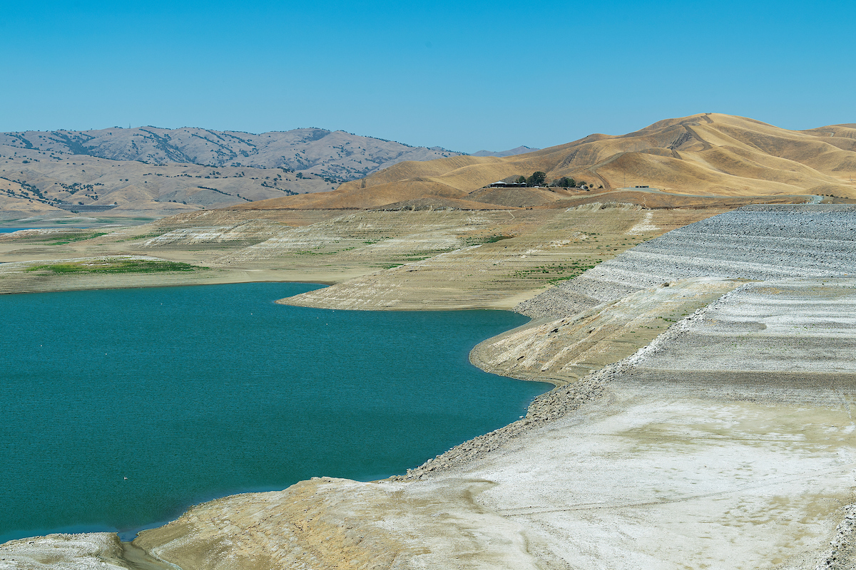 San Luis Reservoir Algal Bloom Increases to Warning Level