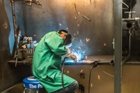 Mechanical apprentice practices welding at the DWR Operations and Maintenance Training Center.