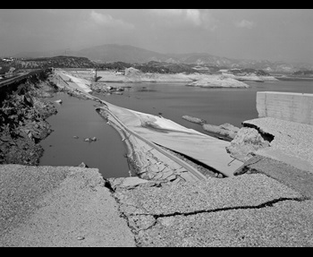 A view of Lower San Fernando Dam's upstream embankment after the February 9, 1971, San Fernando Earthquake