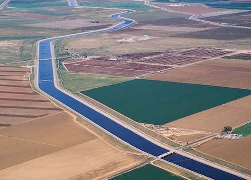 The Governor Edmund G. Brown California Aqueduct is the State Water Project's largest conveyance facility, stretching 444 miles from the Sacramento-San Joaquin Delta into Southern California. Photo taken March 6, 1989.